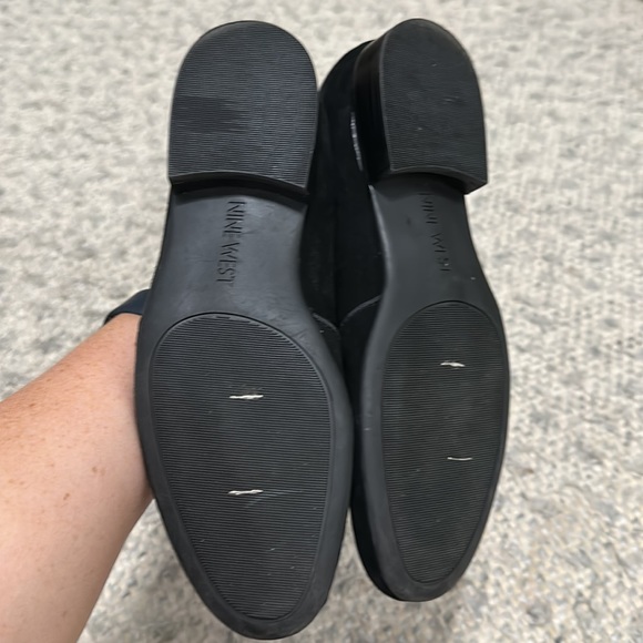 Nine West Abay Black Suede Smoking Flats - Picture 2 of 3